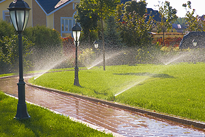 Kertrendez�s Balatonvil�gos